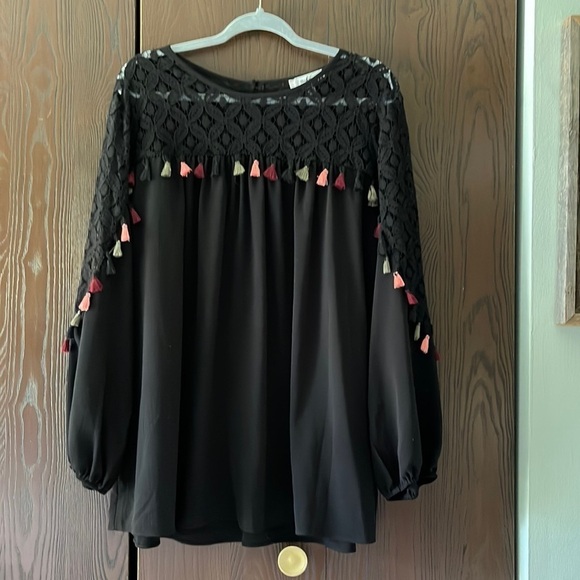Moa Moa long sleeved lacy top and colored tassels black blouse. Size 3X - Picture 1 of 11